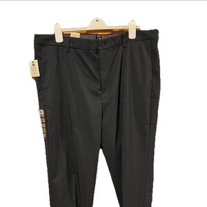 NWT~Dockers~Best Pressed~Signature Khaki~Big & Tall~Classic Fit~Black~Sz 42Wx36L